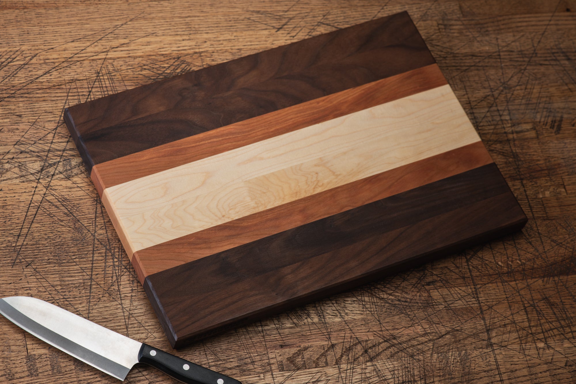 Hardwood Walnut Cutting Board - Zion