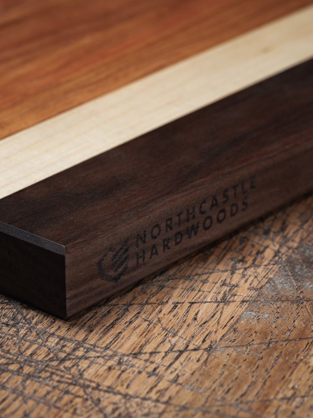 Hardwood Cherry & Walnut Cutting Board - Fuji