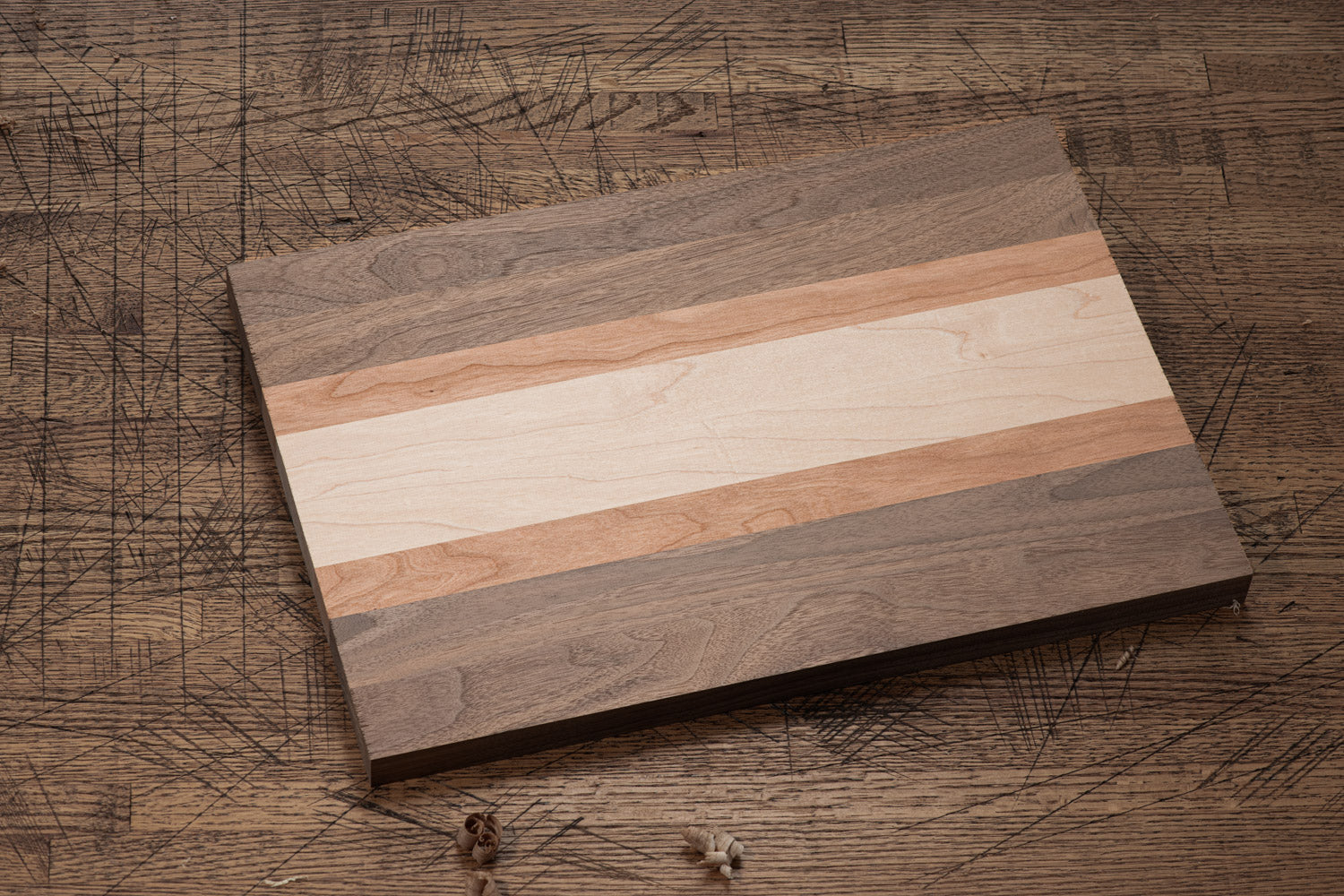 Hardwood Walnut Cutting Board - Zion