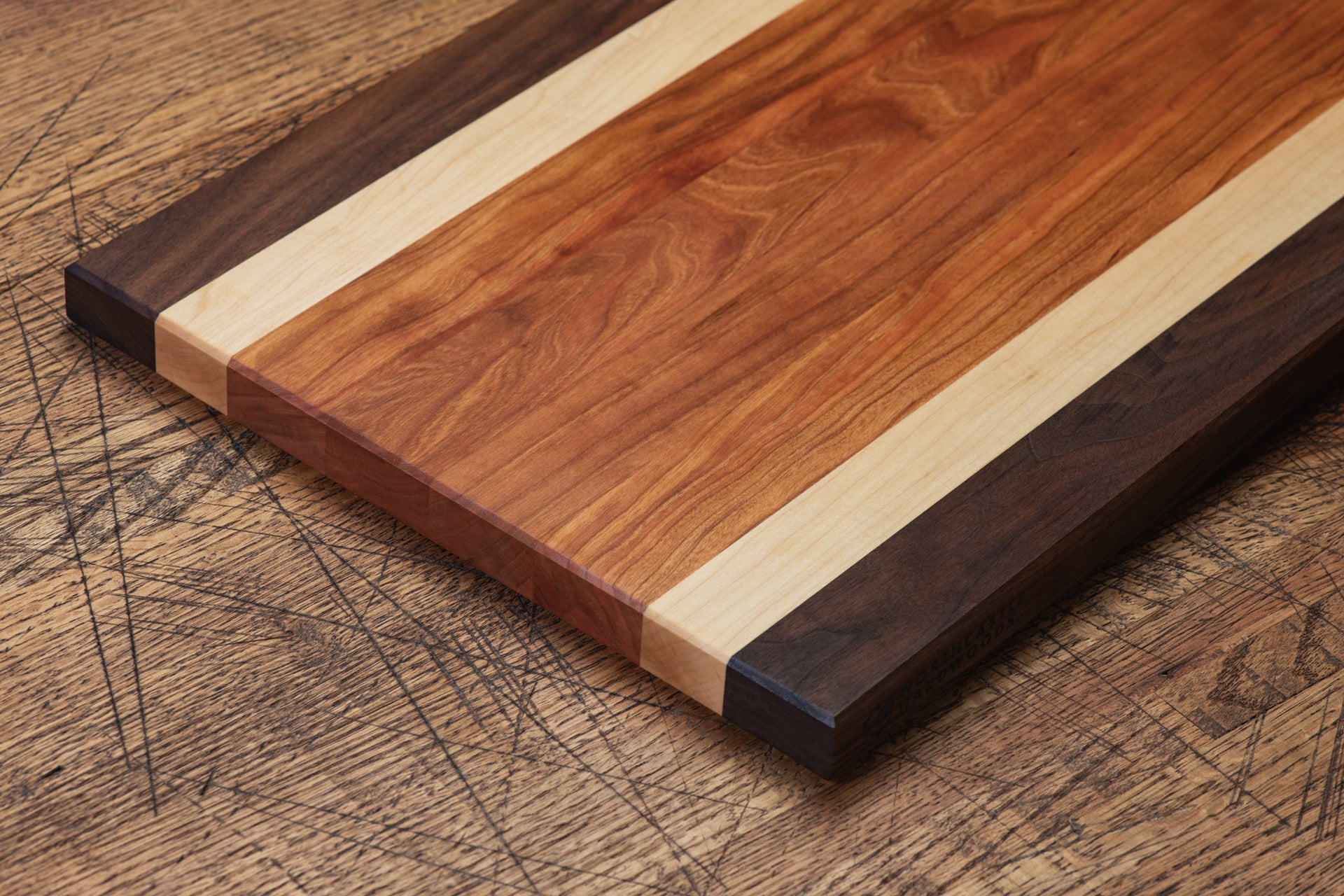 What Wood Is Best for Chopping Boards? 7 Expert Picks What Wood Is Best for Chopping Boards? 7 Expert Picks